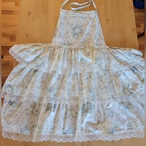 Floral Lace Ruffle Cottagecore Apron